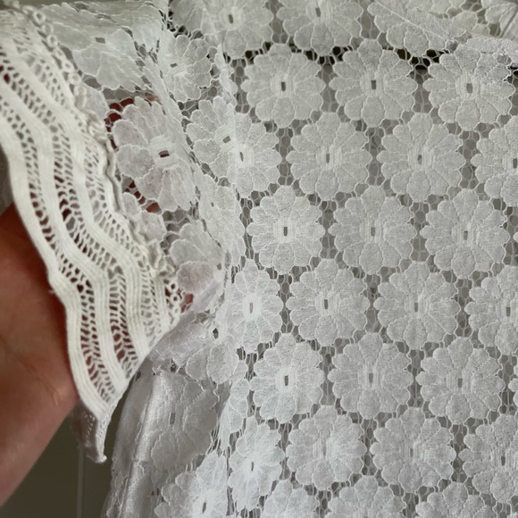 Flower Lace LOFT top - Picture 2 of 4